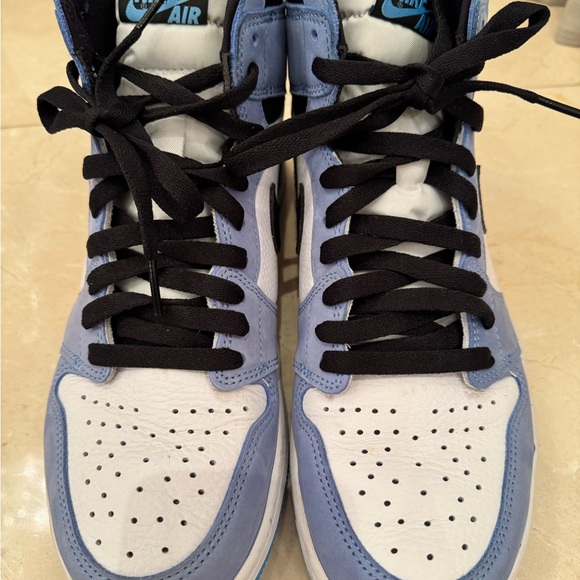 Jordan  Retro High OG University Blue - Picture 10 of 15